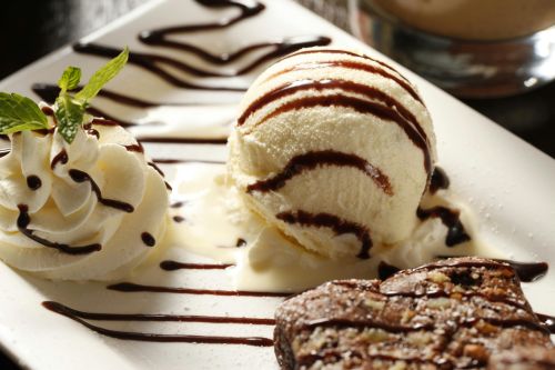 Brownie with Ice Cream